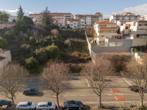 Lote de 997m2 na Rua Cidade Espinho em Vila Real
