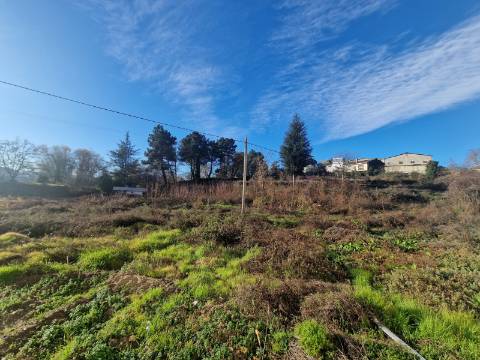 Terreno com PIP aprovado para Habitação Multifamiliar na Timpeira, Vila Real