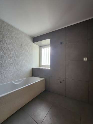 Andar de Moradia T5 com Terraço e Quintal no Centro de Vila Real