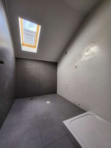 Andar de Moradia T5 com Terraço e Quintal no Centro de Vila Real