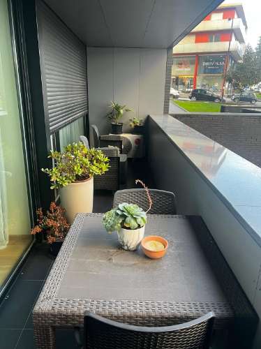 T1 com Grande Varanda Junto ao ALDI em Vila Real