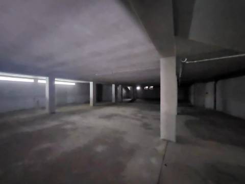 Prédio com Loja Comercial e Habitação T5 no Centro de Vila Real