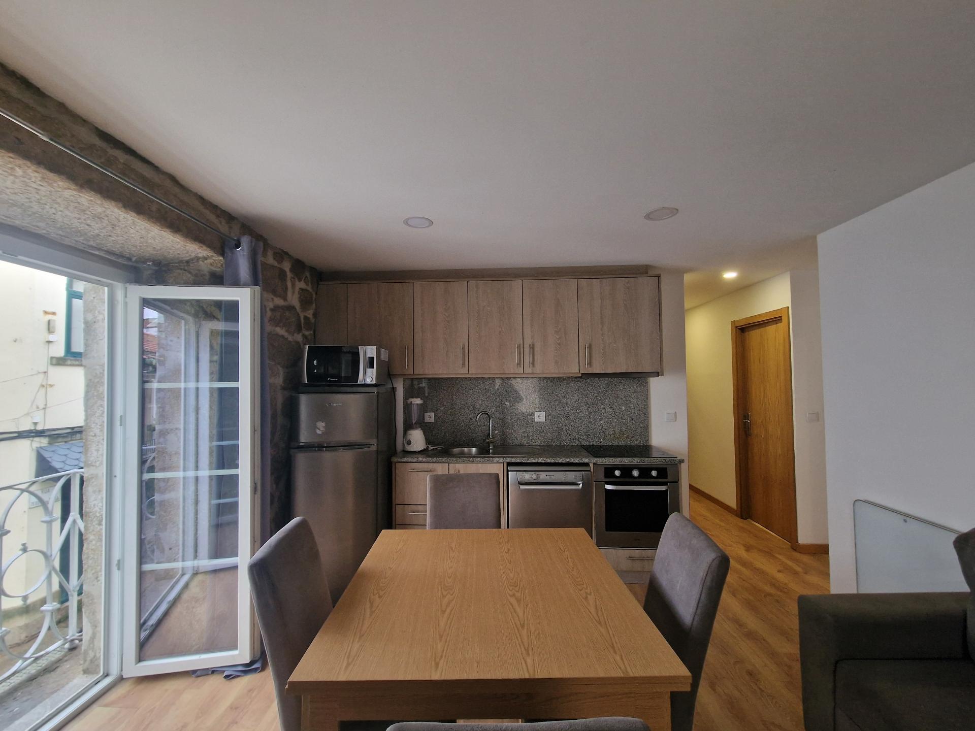 Mobilado e equipado, T2 no Centro Histórico de Vila Real