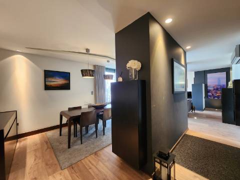 Em Vila Real, T2+1 com Acabamentos Singulares e Terraço Exclusivo