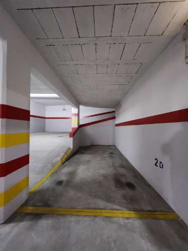 Lugar de Garagem na Rua 20 de Julho em Vila Real