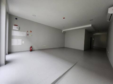 Loja de 82 m2 no Centro Histórico de Vila Real