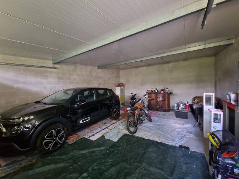Terreno de 10.000 m2 em Parada de Cunhos, Vila Real