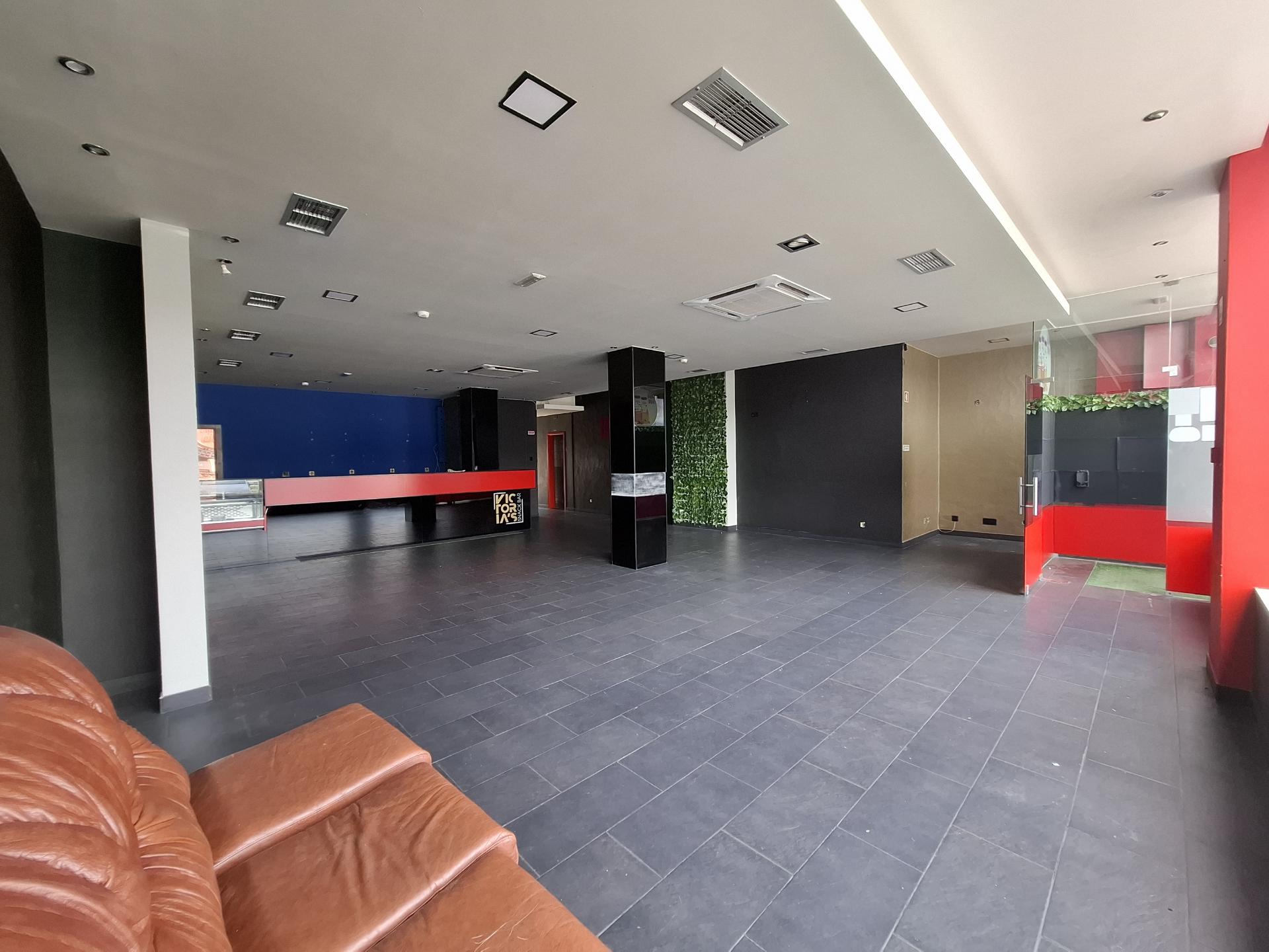 Espaço Comercial de 127 m2 na Nossa Senhora da Conceição