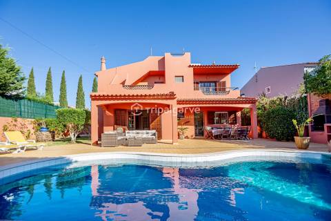 Moradia V3+1  Piscina Privada & Churrasco - Albufeira