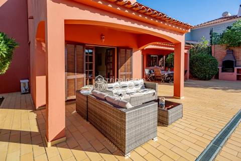 Moradia V3+1  Piscina Privada & Churrasco - Albufeira