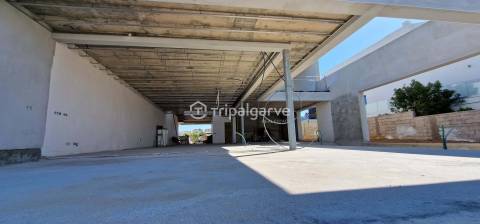 Luxuosa Moradia Moderna com Vista Panorâmica de Mar, 4 Suites, Perto da Praia de Porto de Mós, Lagos