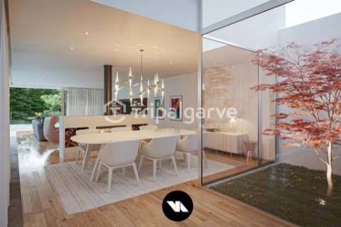 Luxuosa Moradia Moderna com Vista Panorâmica de Mar, 4 Suites, Perto da Praia de Porto de Mós, Lagos