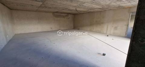 Luxuosa Moradia Moderna com Vista Panorâmica de Mar, 4 Suites, Perto da Praia de Porto de Mós, Lagos