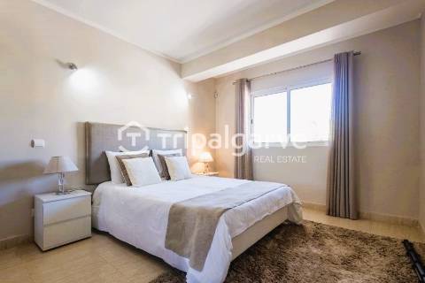 Apartamento T2 localizado numa zona central de Vilamoura