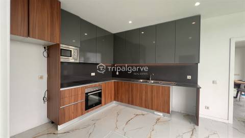 Moradia em Banda T4 Venda em Albufeira e Olhos de Água,Albufeira