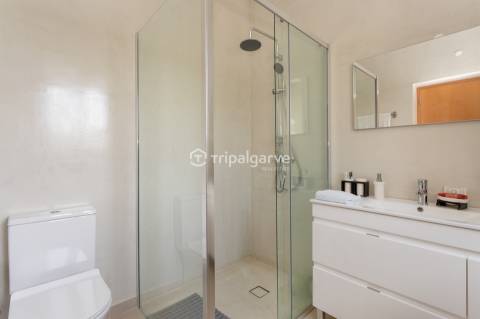 Moradia T4 Rústica no Barrocal Algarvio em S. Brás de Alportel a Venda