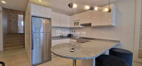 Apartamento convertido T1+1 no rés do chão em Vale do Lobo a Venda