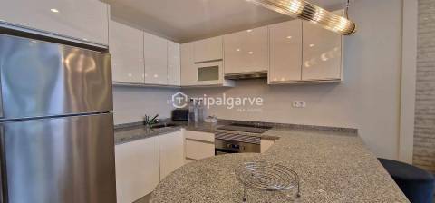 Apartamento convertido T1+1 no rés do chão em Vale do Lobo a Venda