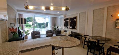 Apartamento convertido T1+1 no rés do chão em Vale do Lobo a Venda