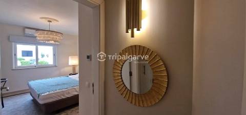 Apartamento convertido T1+1 no rés do chão em Vale do Lobo a Venda