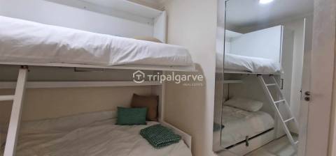 Apartamento convertido T1+1 no rés do chão em Vale do Lobo a Venda