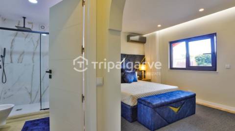 MORADIA COM 4 QUARTOS EM VILAMOURA COM PISCINA PRIVADA