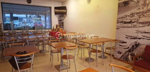 Belo Restaurante com mais de 70 couvert no centro nevrálgico de Albufeira.