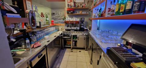 Belo Restaurante com mais de 70 couvert no centro nevrálgico de Albufeira.