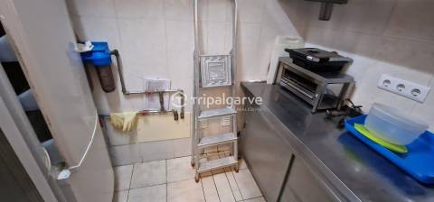 Belo Restaurante com mais de 70 couvert no centro nevrálgico de Albufeira.