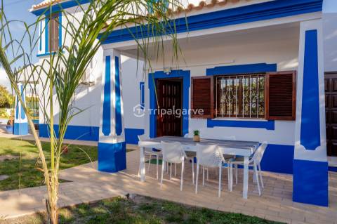Moradia  de 4 quartos em suite com piscina na Guia/Albufeira!