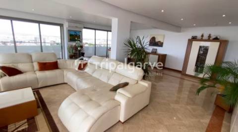 PENTHOUSE DE LUXO COM VISTA MAR NA PRAIA DA ROCHA, PORTIMÃO - ALGARVE