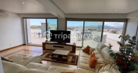 PENTHOUSE DE LUXO COM VISTA MAR NA PRAIA DA ROCHA, PORTIMÃO - ALGARVE