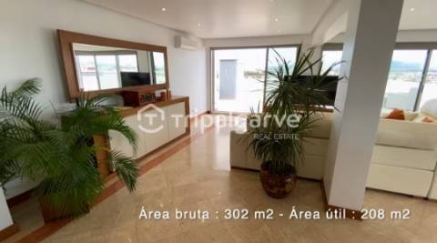 PENTHOUSE DE LUXO COM VISTA MAR NA PRAIA DA ROCHA, PORTIMÃO - ALGARVE