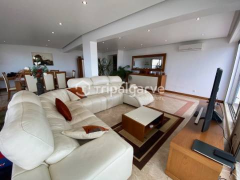 PENTHOUSE DE LUXO COM VISTA MAR NA PRAIA DA ROCHA, PORTIMÃO - ALGARVE