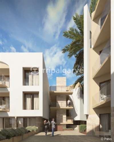 T2 a partir de 435 000€ até 700 000€ num condo fechado. Alvor Centro