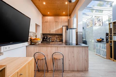 Encantadora Quinta em Albufeira com Excecional Potencial de Desenvolvimento