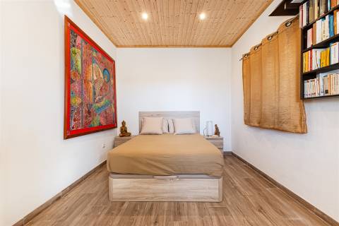 Encantadora Quinta em Albufeira com Excecional Potencial de Desenvolvimento