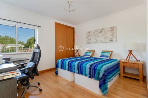 Moradia Geminada T4 Venda em Albufeira e Olhos de Água,Albufeira