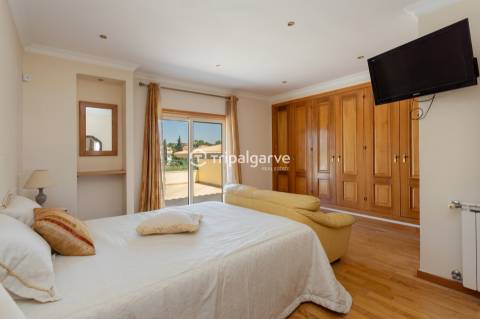 Villa de exceção em Albufeira – Luxo, conforto e localização ideal