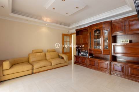 Villa de exceção em Albufeira – Luxo, conforto e localização ideal