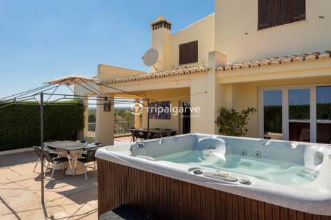 Moradia T5 Venda em Guia,Albufeira