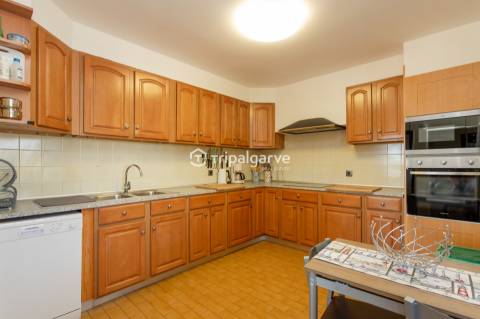 Moradia T5 Venda em Guia,Albufeira