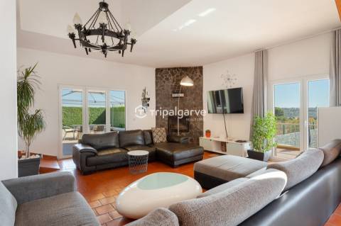 Moradia T5 Venda em Guia,Albufeira