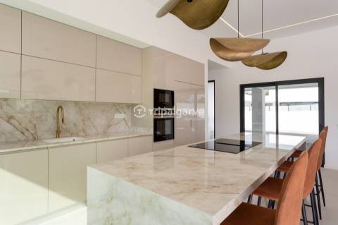 Moradia Moderna de Luxo em São Brás de Alportel