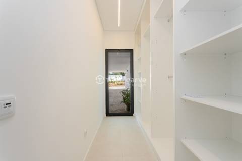 Moradia Moderna de Luxo em São Brás de Alportel