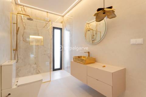 Moradia Moderna de Luxo em São Brás de Alportel