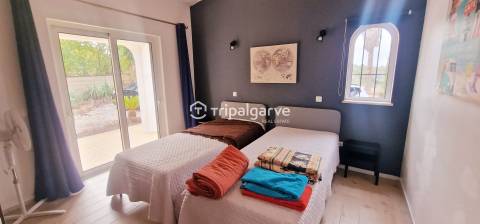 Moradia independente T3 com piscina em Lagoa