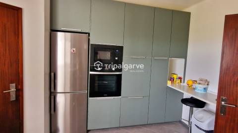 Moradia independente T3 com piscina em Lagoa