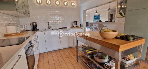 Moradia T4 com piscina e garagem em Belmonte - Portimao