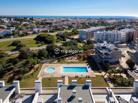 T3 LUXO Albufeira | TERRAÇO 100m² ÚNICO | PISCINA AQUECIDA